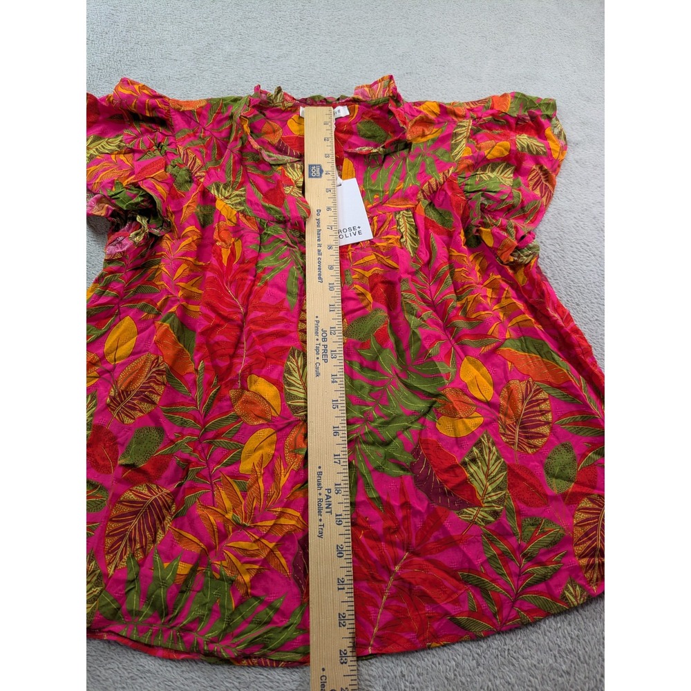 Rose + Olive Tropical Floral Flutter Sleeve Blouse Pink Green Rayon Medium NWT - Picture 6 of 11